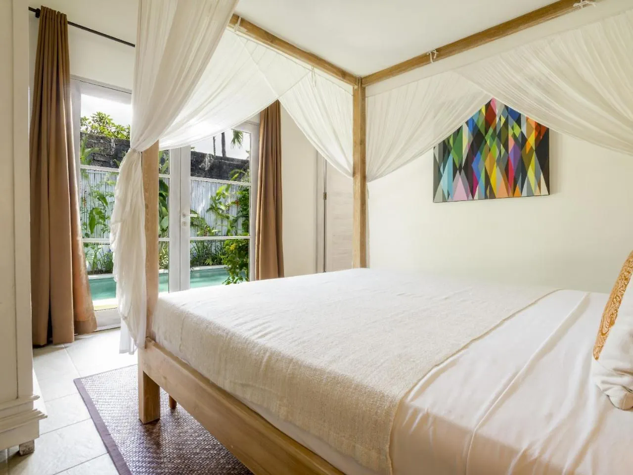 Villa Tara Seminyak   Seminyak (Bali)