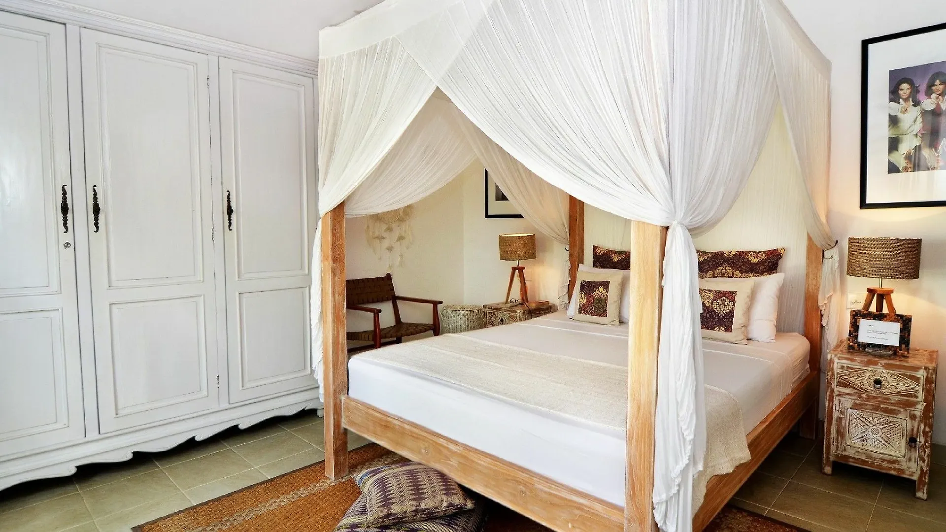 Villa Tara Seminyak   Seminyak (Bali)