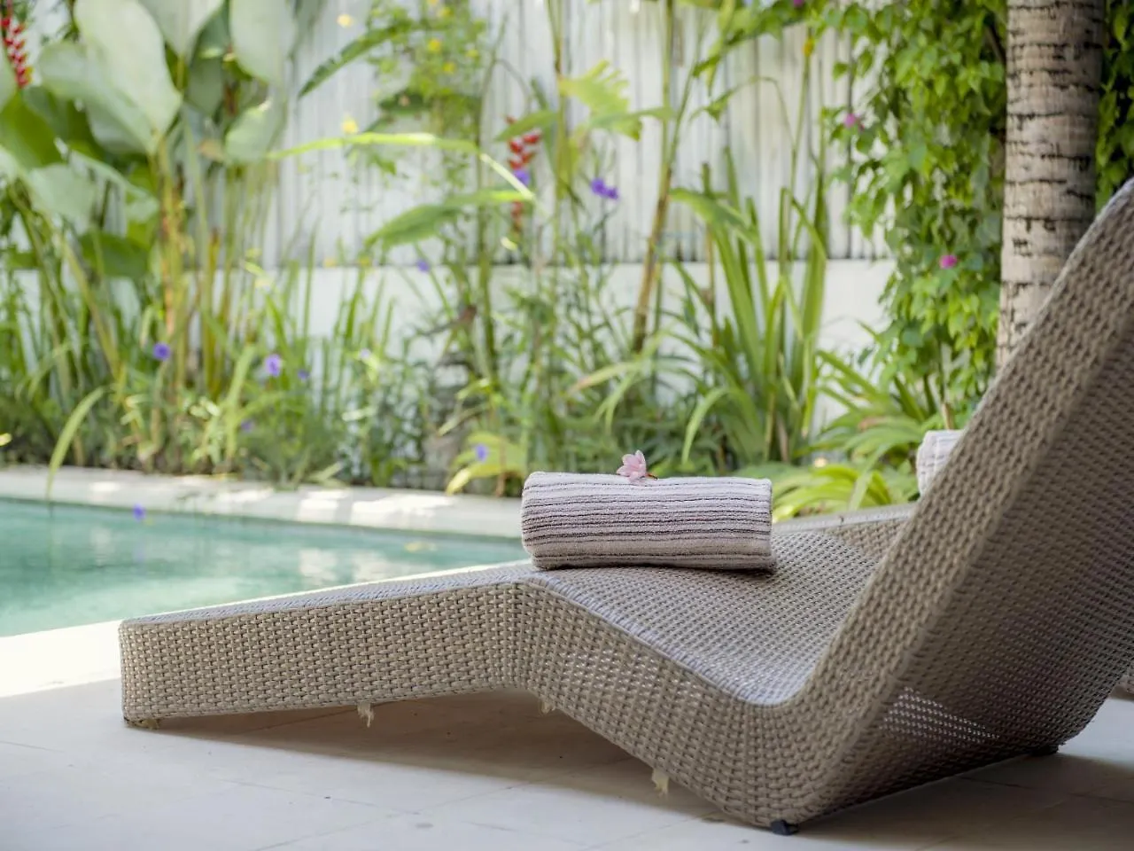 Villa Tara Seminyak Indonesien