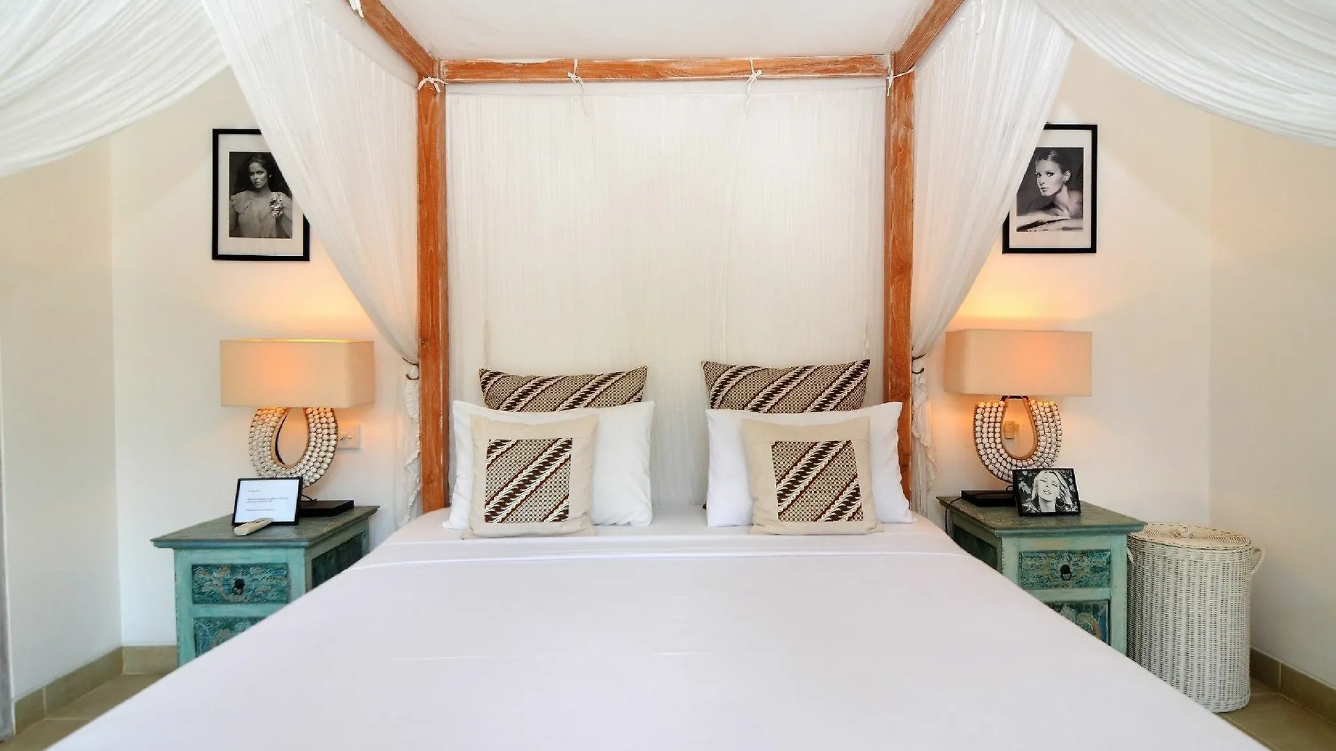 Villa Tara Seminyak Indonesien